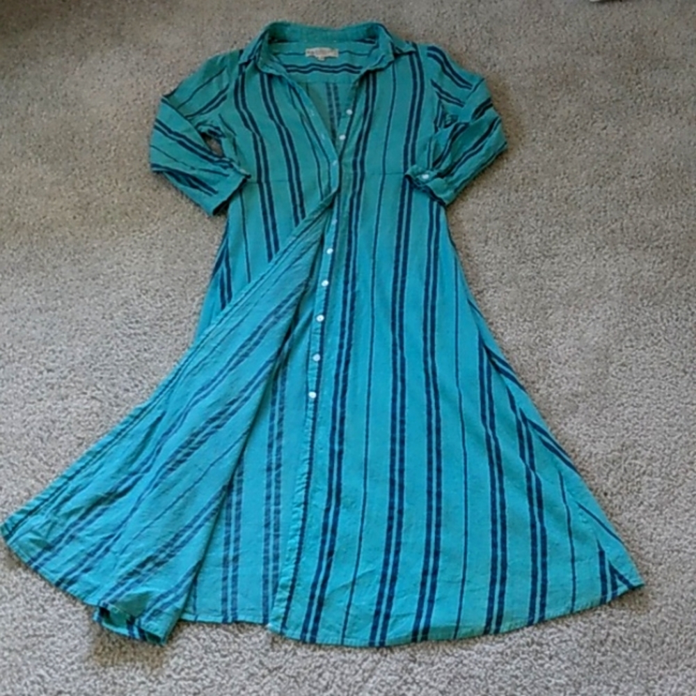 Beautiful flowy maxi button up shirt dress cover up size 8 PHILOSOPHY